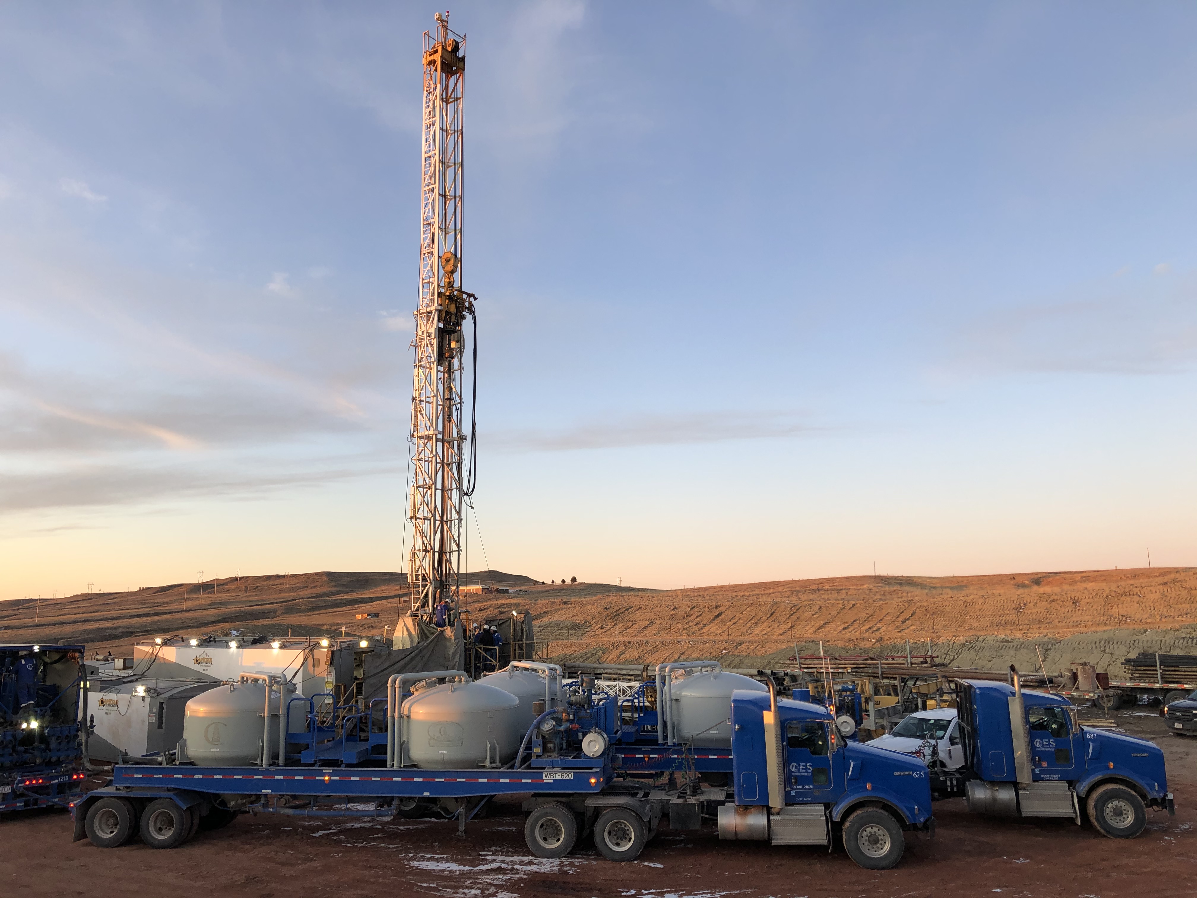 Drilling oil well at Powder River Basin location, Wyoming